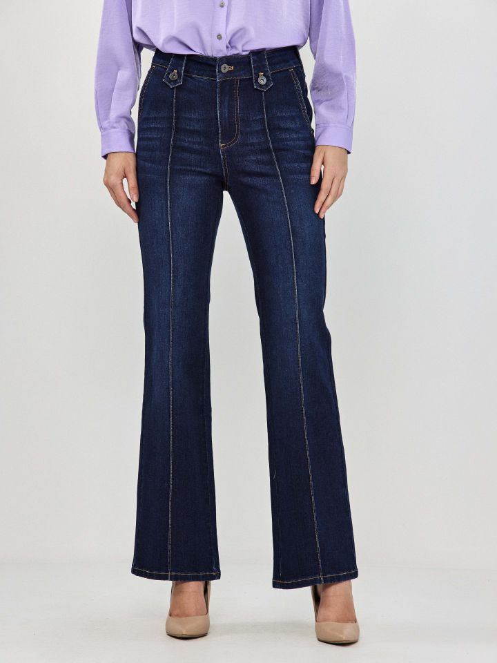 מכנסיים ג’ינס לולאות בצבע ג’ינס כהה