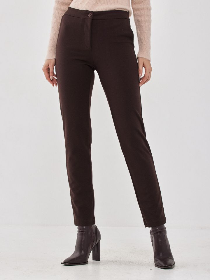 מכנסיים  סקובה דיאגונל גומי בגב בצבע חום