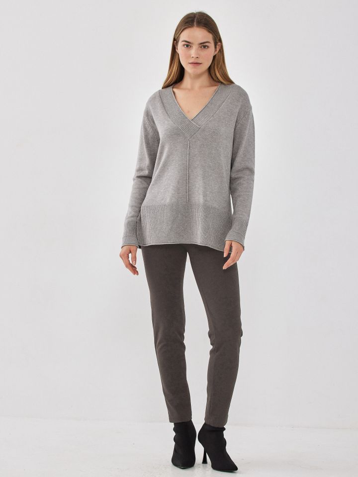 מכנסיים  סקובה דיאגונל גומי בגב בצבע זית