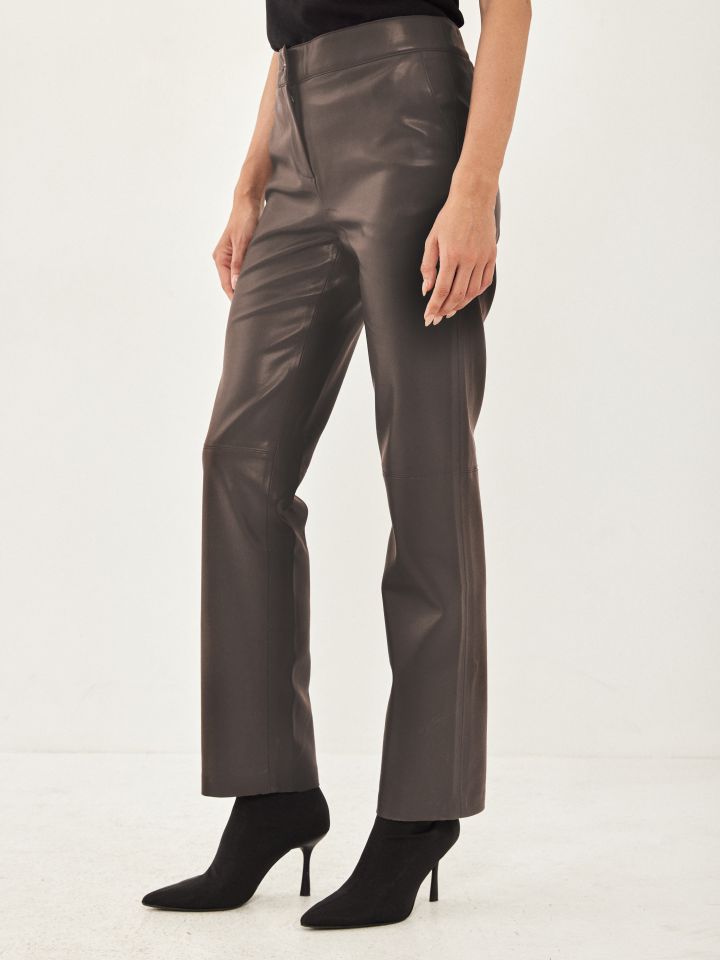 מכנסי דמוי עור בצבע מוקה