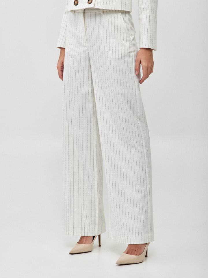 מכנסיים פסים בצבע שמנת