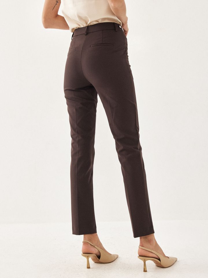 מכנסי שרשרת צד בצבע חום