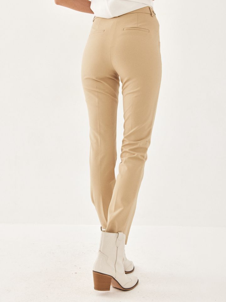 מכנסי שרשרת צד בצבע קאמל