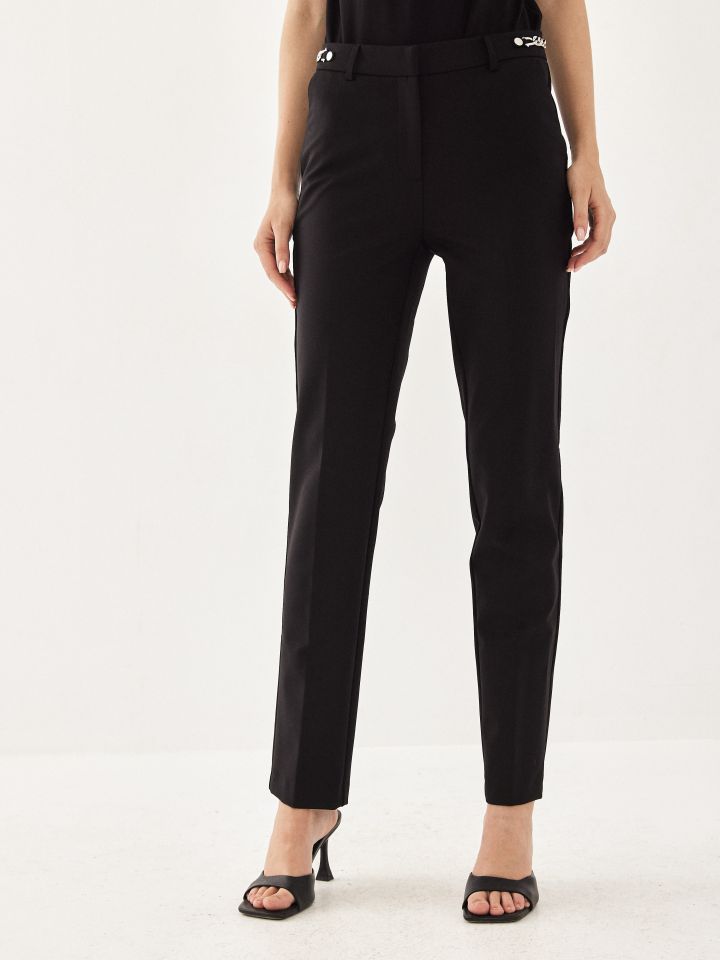 מכנסי שרשרת צד בצבע שחור