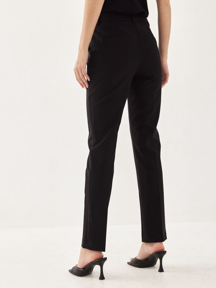 מכנסי שרשרת צד בצבע שחור