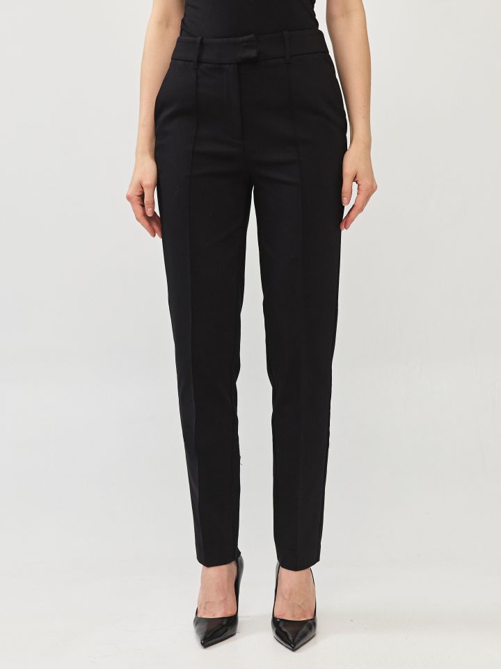 מכנסיים תיפורים ROMI בצבע שחור