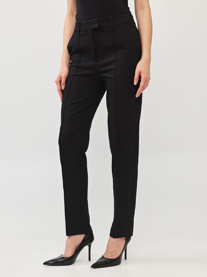 מכנסיים תיפורים ROMI בצבע שחור