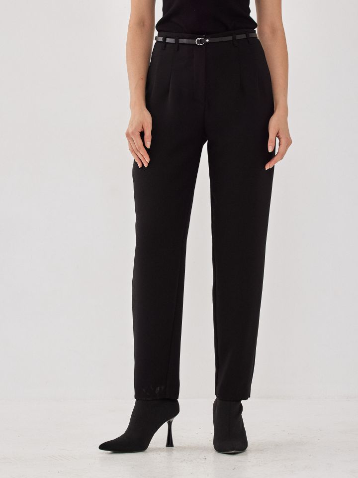 מכנס דיאגונל + חגורה בצבע שחור