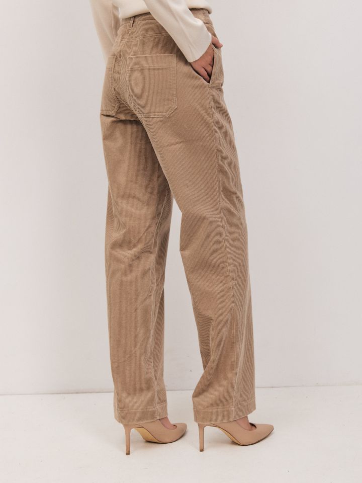 מכנסיים קורדרוי LIAT בצבע בייז קפוצינו