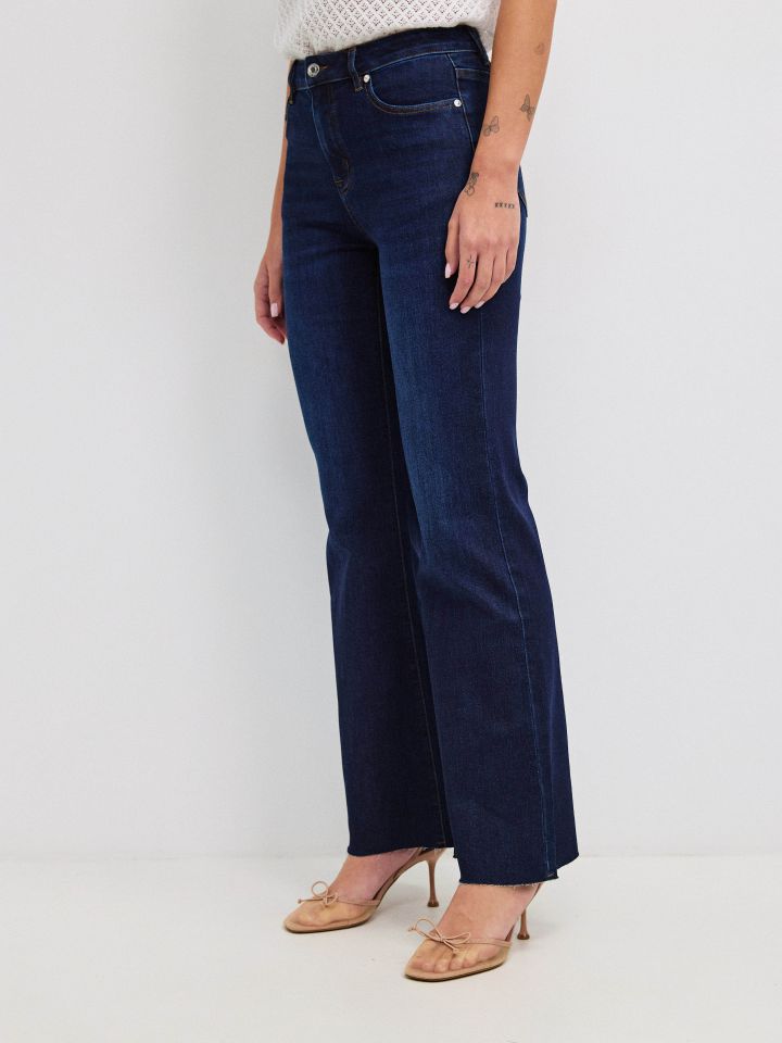 מכנסיים ג’ינס SHIRA PROMO בצבע ג’ינס כהה