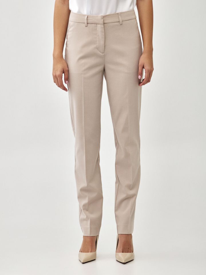 מכנסיים 8/9 מראה פישתן בצבע אבן