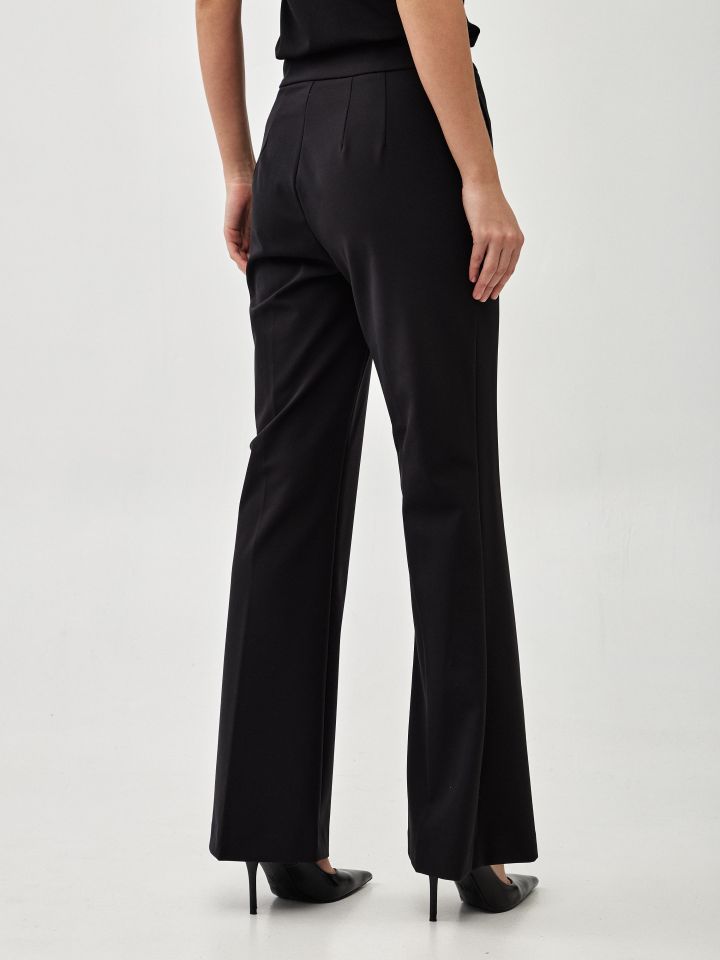 מכנסיים אבזם צד בצבע שחור