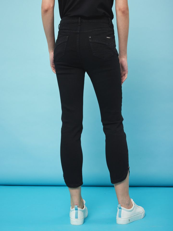 מכנסי ג’ינס רוכסנים PROMO בצבע ג’ינס שחור