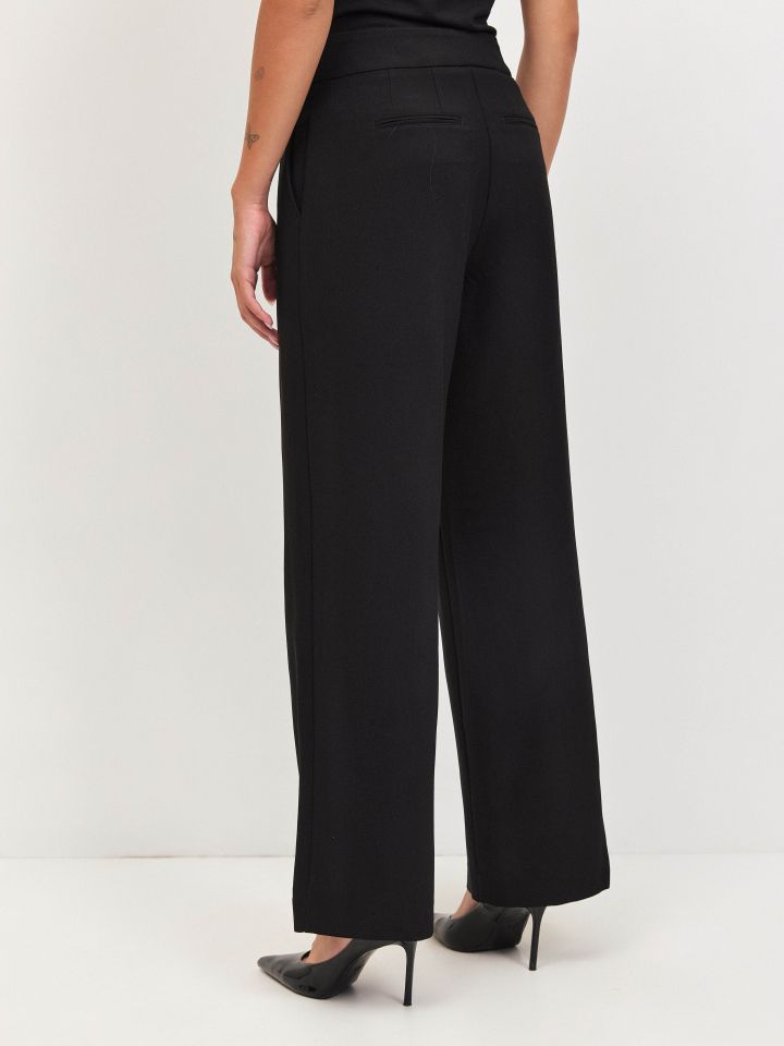 מכנסיים  PARIS בצבע שחור