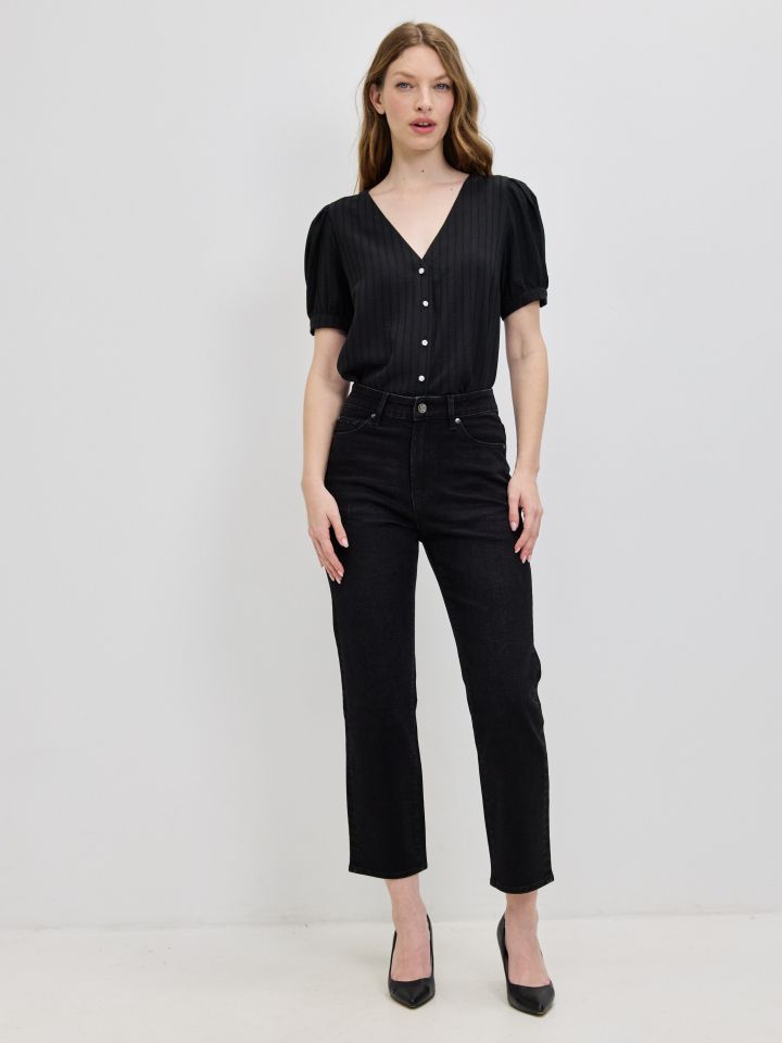 מכנסיים ג’ינס  7/8 PROMO בצבע ג’ינס שחור