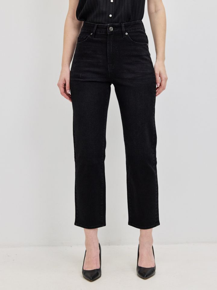 מכנסיים ג’ינס  7/8 PROMO בצבע ג’ינס שחור