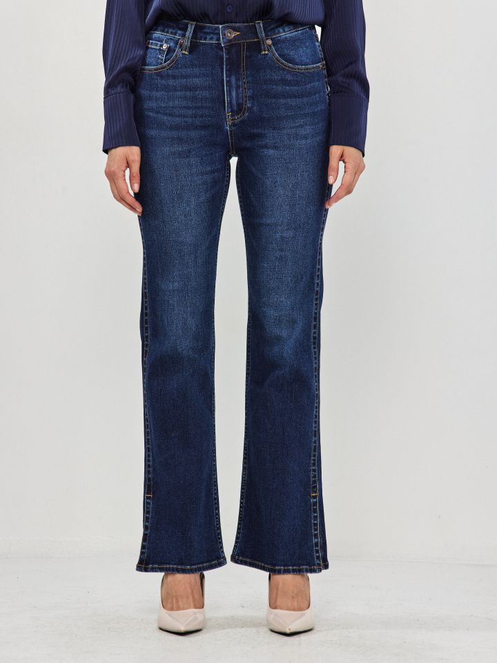 מכנסיים ג’ינס שליץ צד PROMO בצבע ג’ינס כהה