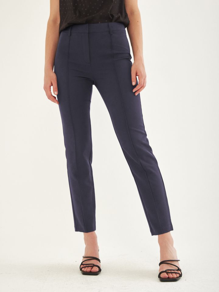 מכנסי תיפורי אורך בצבע נייבי