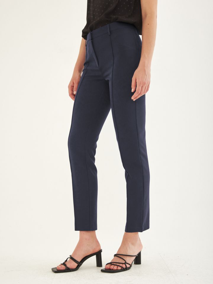 מכנסי תיפורי אורך בצבע נייבי