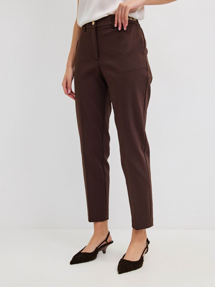 מכנסיים 7/8 אבזמים בצבע חום