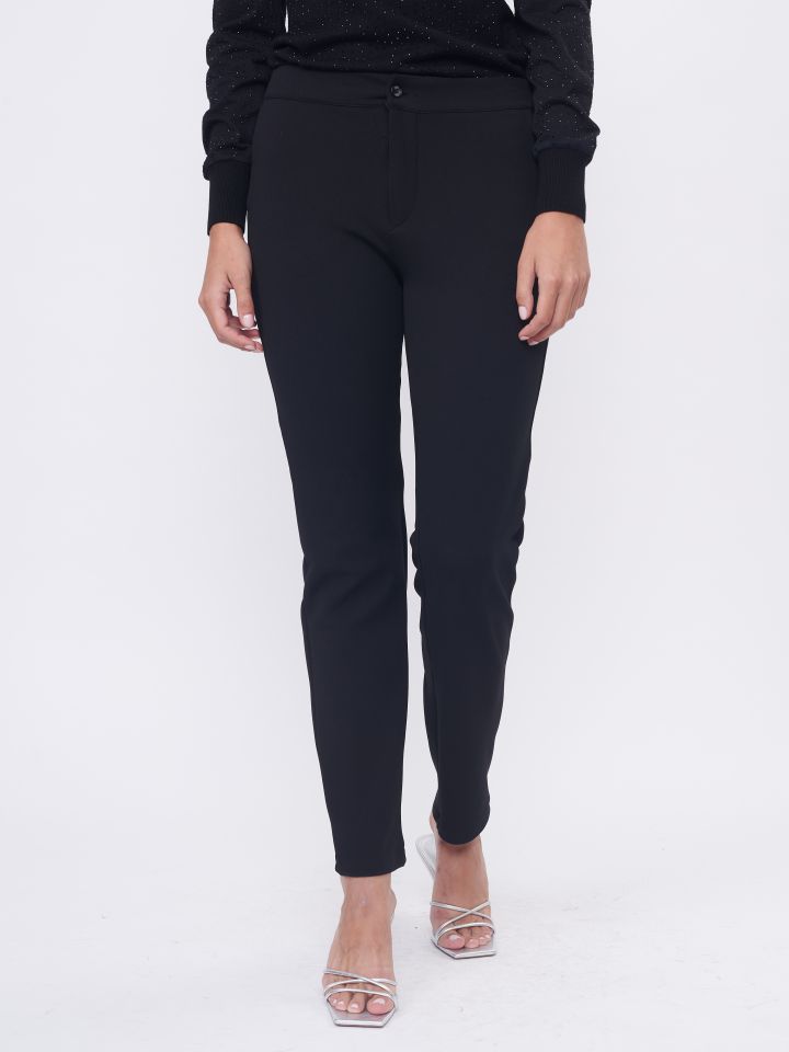 מכנסי סקובה גומי בגב בצבע שחור