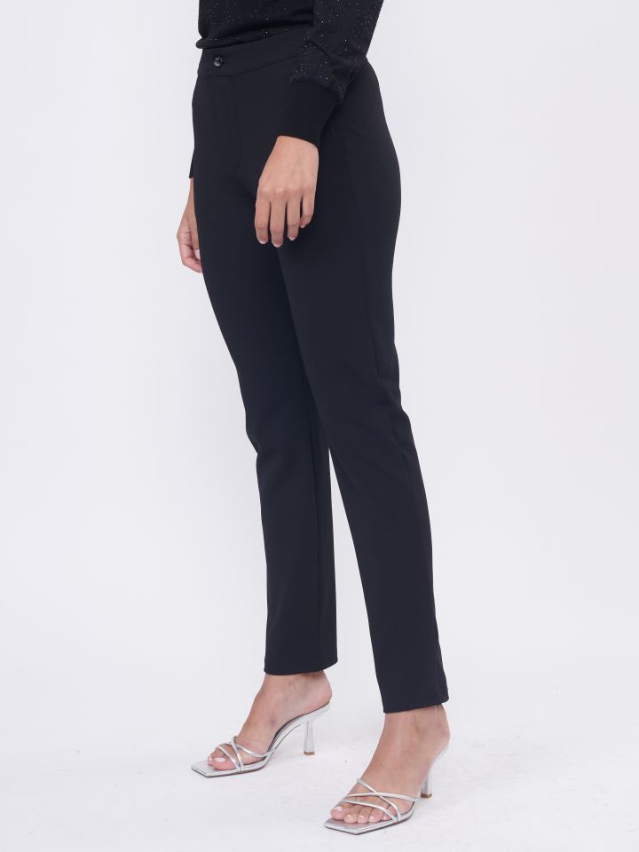 מכנסי סקובה גומי בגב בצבע שחור