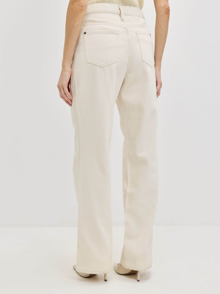 מכנסיים דיאגונל מתרחב בצבע בייז’