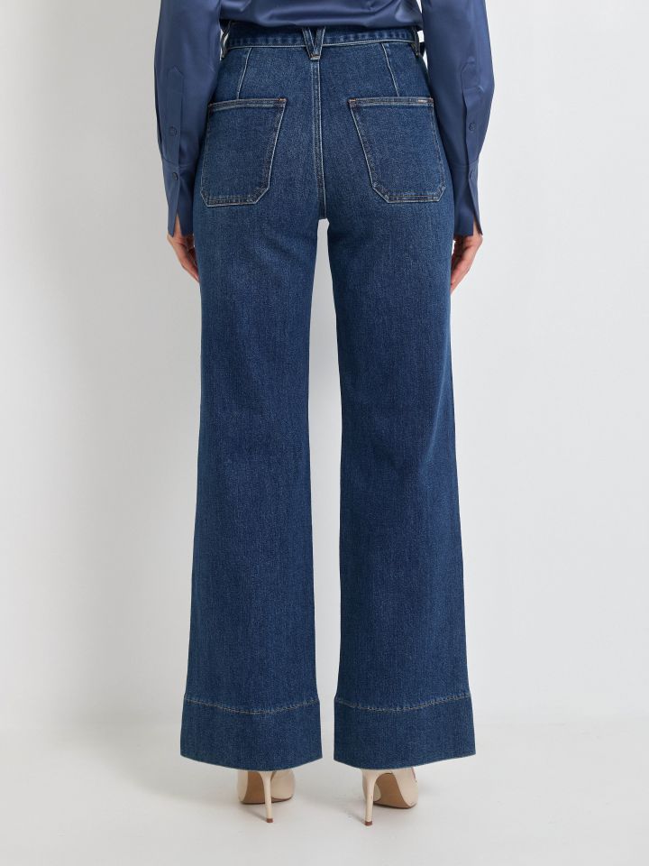 מכנסיים ג’ינס חגורה בצבע ג’ינס