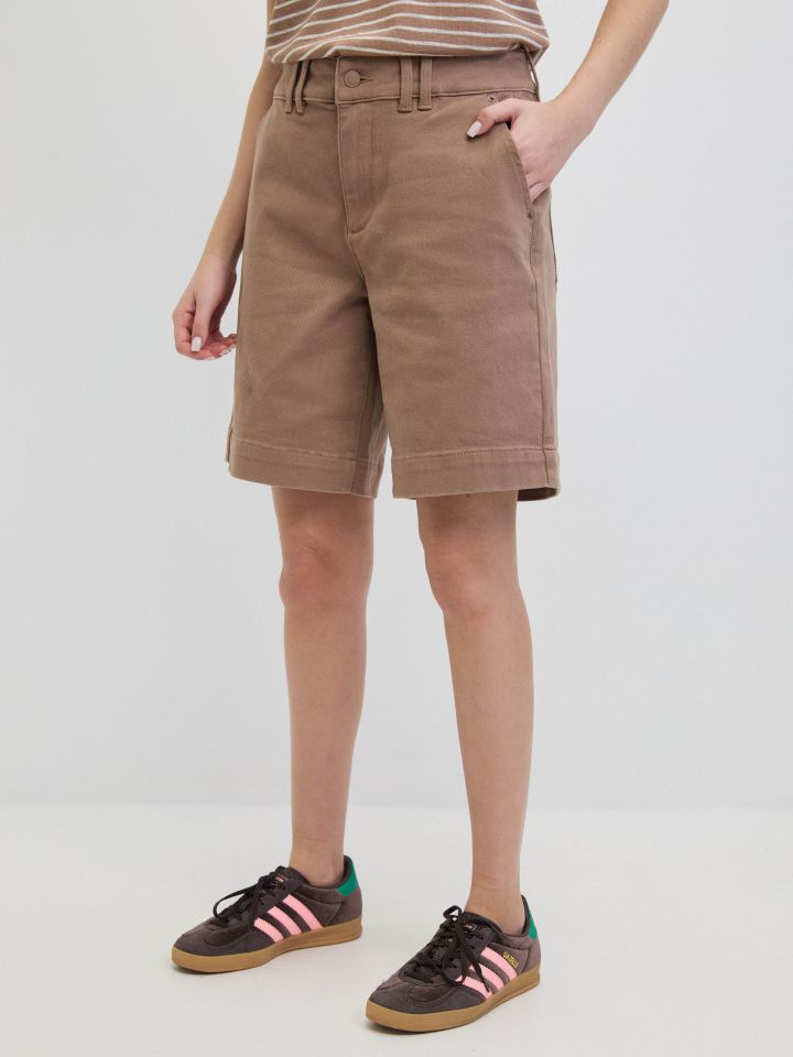 מכנסיים ברך PROMO בצבע שוקו