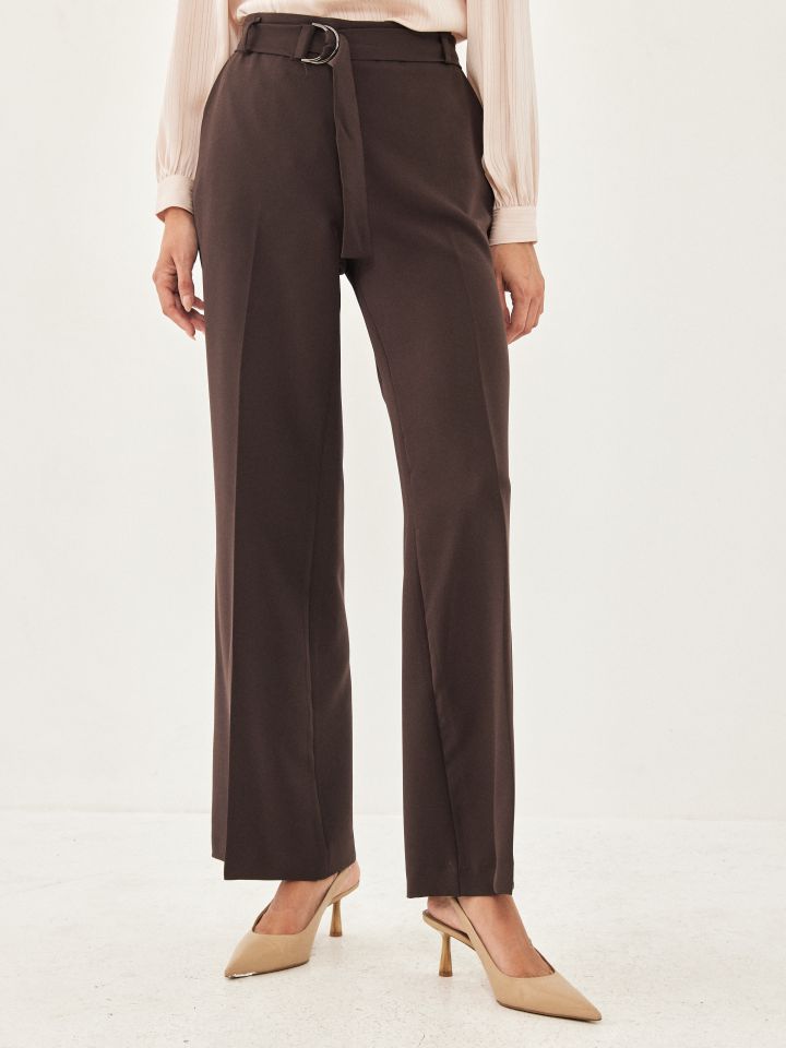 מכנסי COMO חגורת אבזם בצבע חום