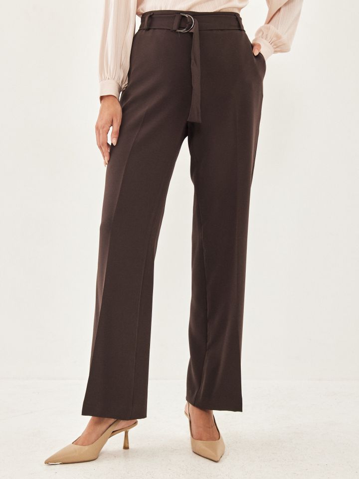 מכנסי COMO חגורת אבזם בצבע חום