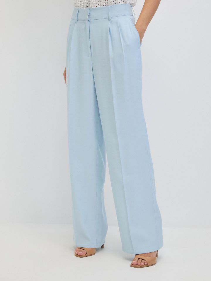 מכנסיים פנסים בצבע תכלת