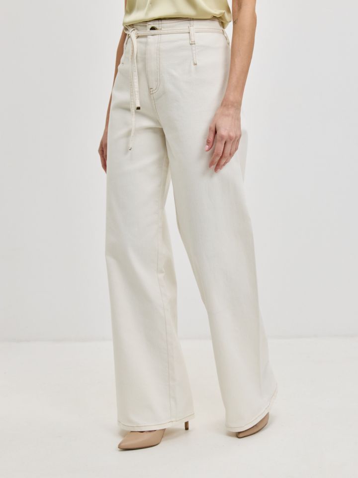 מכנסיים דריל קשירה בצבע שמנת