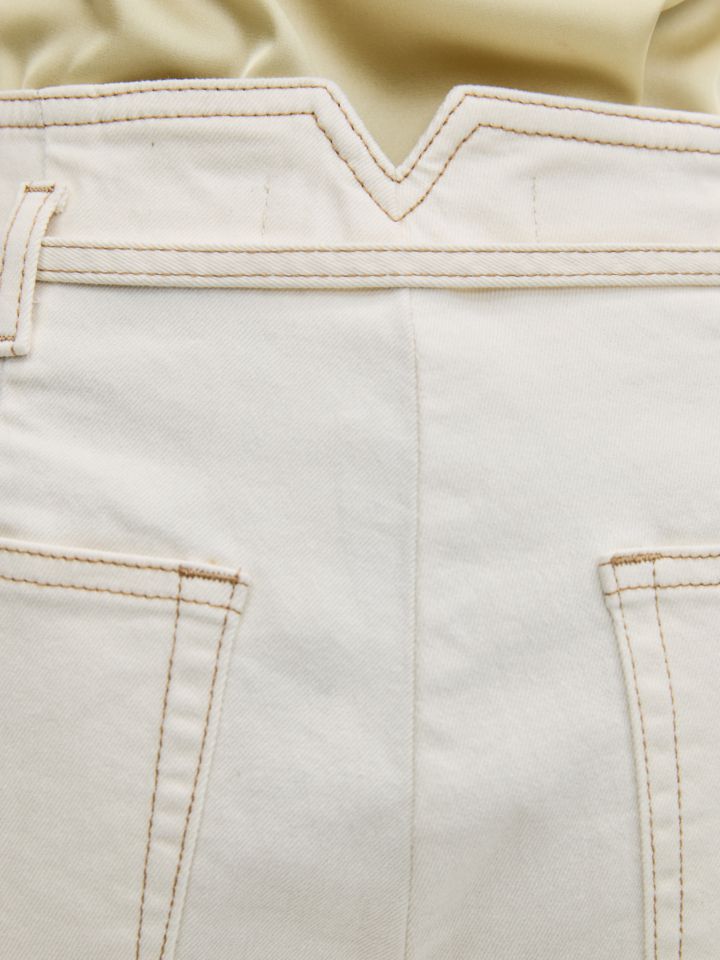 מכנסיים דריל קשירה בצבע שמנת