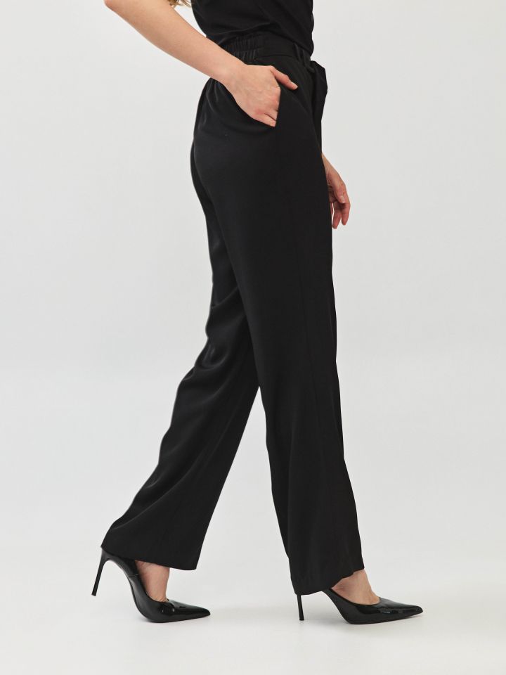 מכנסיים קשירה  PROMO בצבע שחור