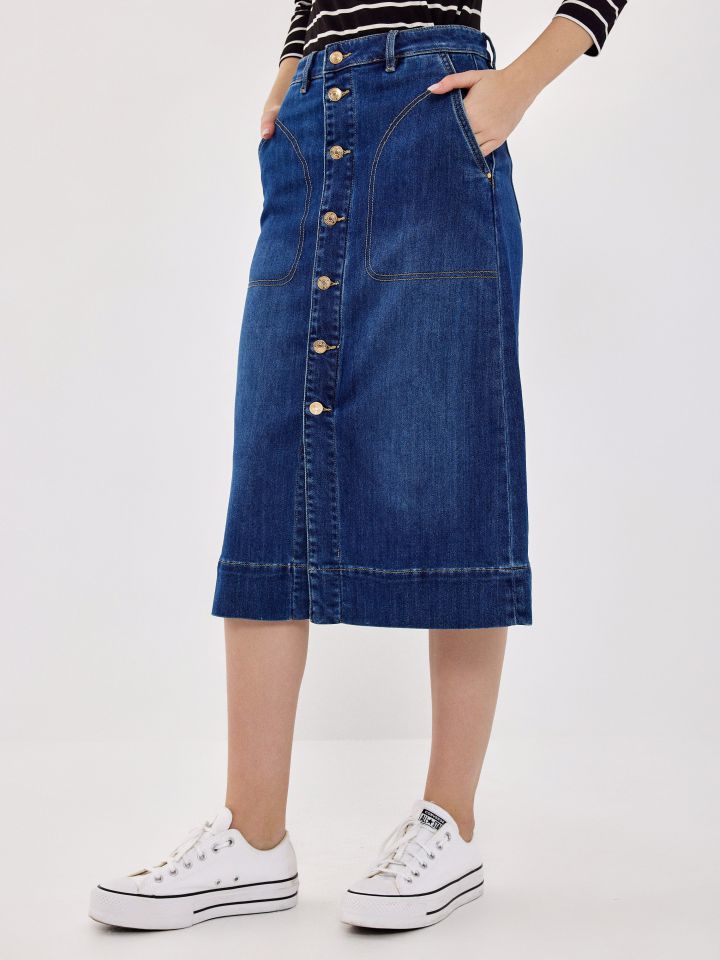 חצאית ג’ינס שליץ בצבע ג’ינס