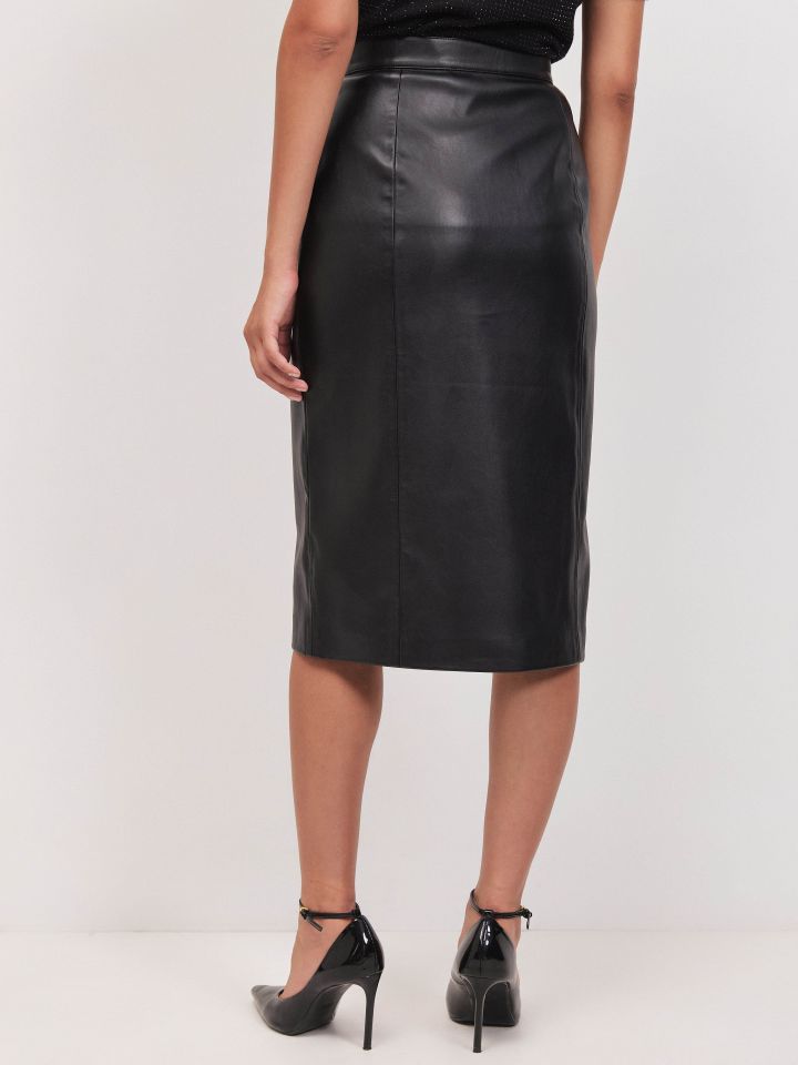 חצאית דמוי עור רוכסנים בצבע שחור