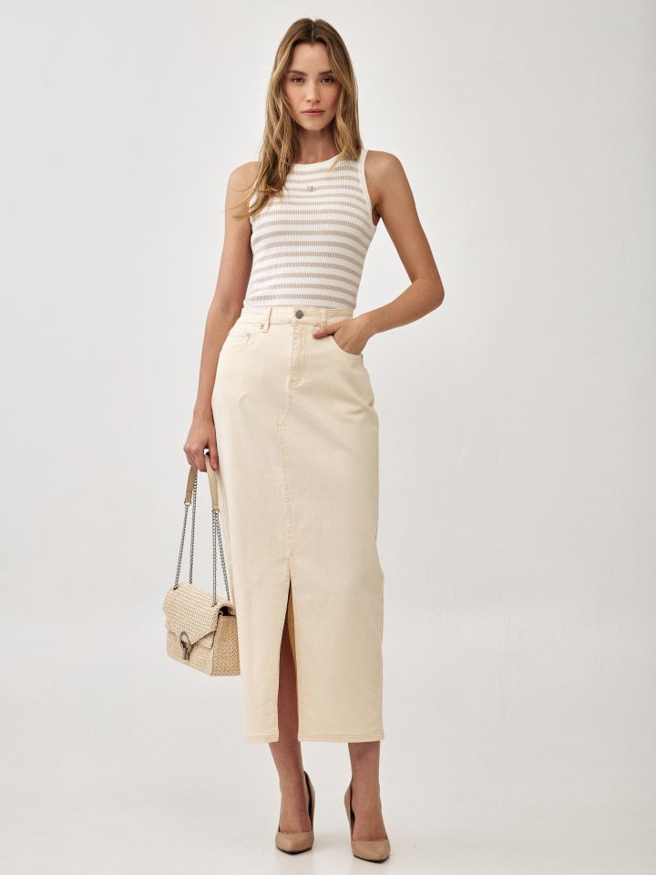 חצאית דריל כיסים בצבע אופוויט