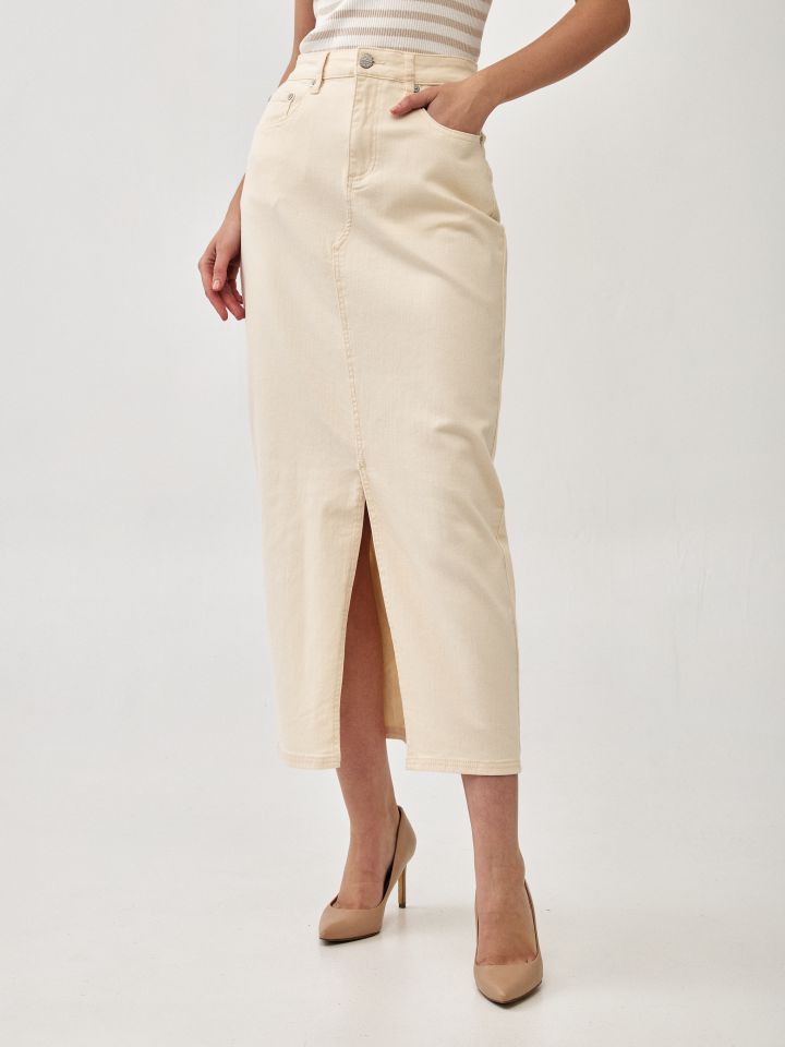 חצאית דריל כיסים בצבע אופוויט