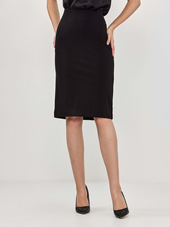 חצאית מילנו PROMO בצבע שחור