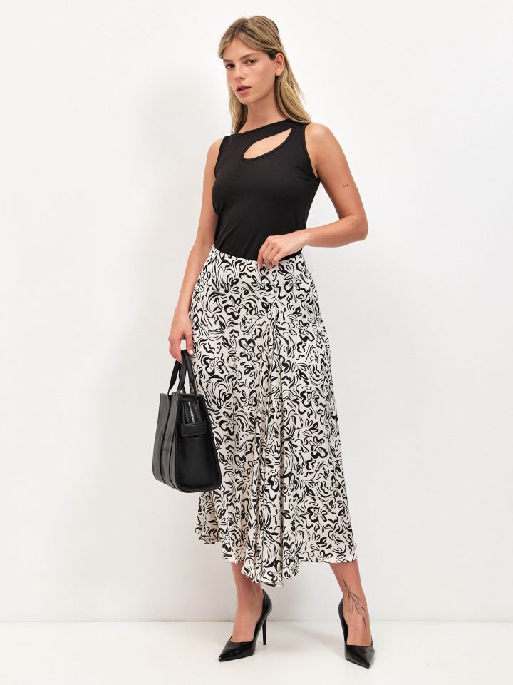 חצאית שיפון יויו דפוס בצבע שחור/לבן