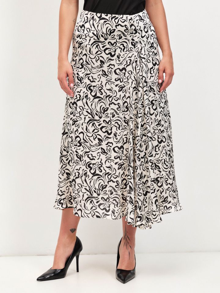 חצאית שיפון יויו דפוס בצבע שחור/לבן