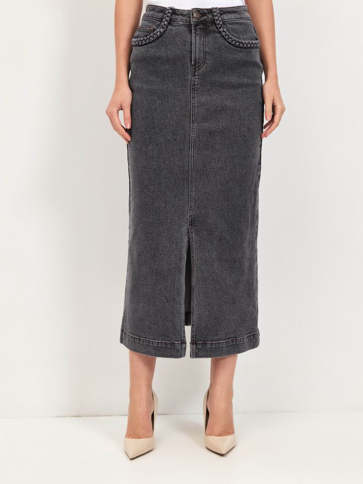 חצאית ג’ינס צמות בכיסים בצבע ג’ינס אפור