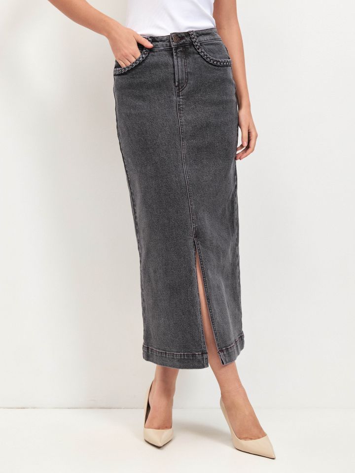 חצאית ג’ינס צמות בכיסים בצבע ג’ינס אפור