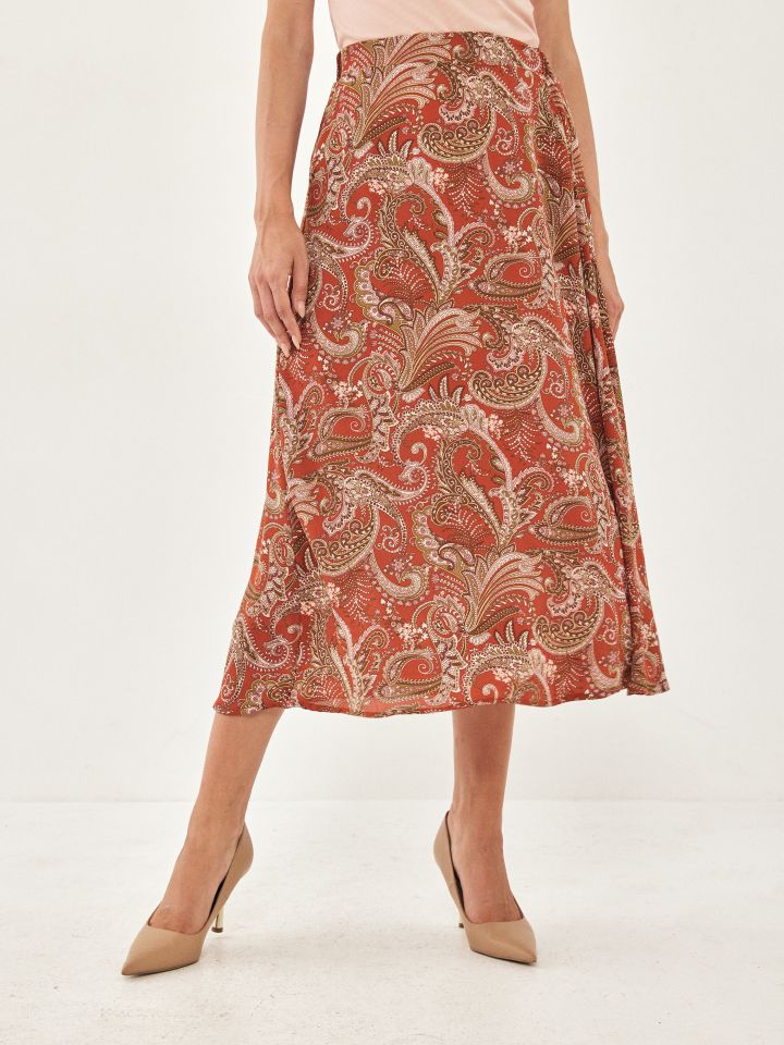 חצאית דפוס גומי בגב בצבע בריק