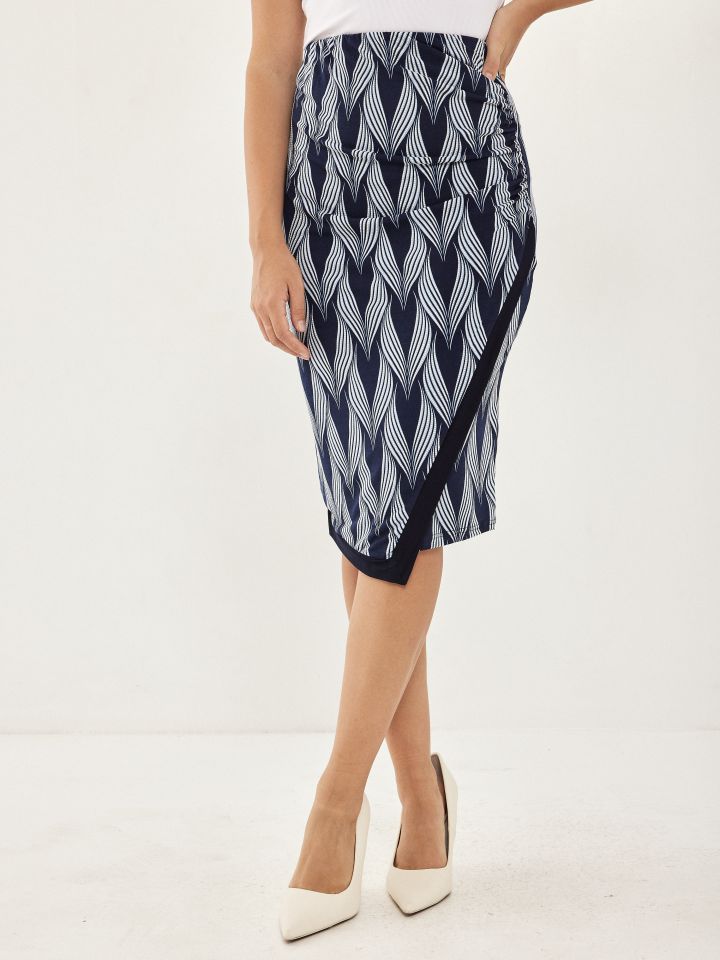 חצאית דפוס שילובים מעטפה בצבע תכלת