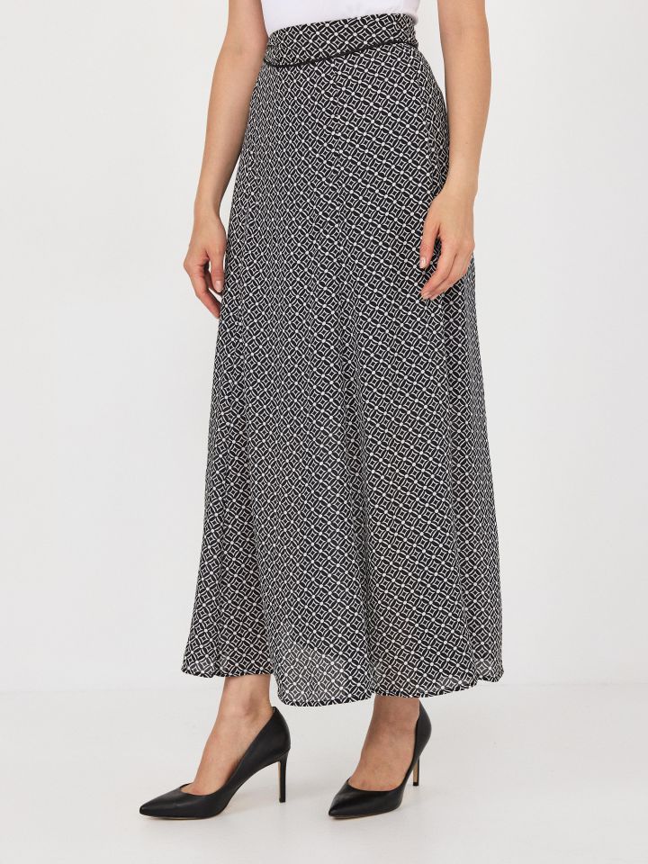 חצאית דפוס גומי בגב בצבע שחור/לבן