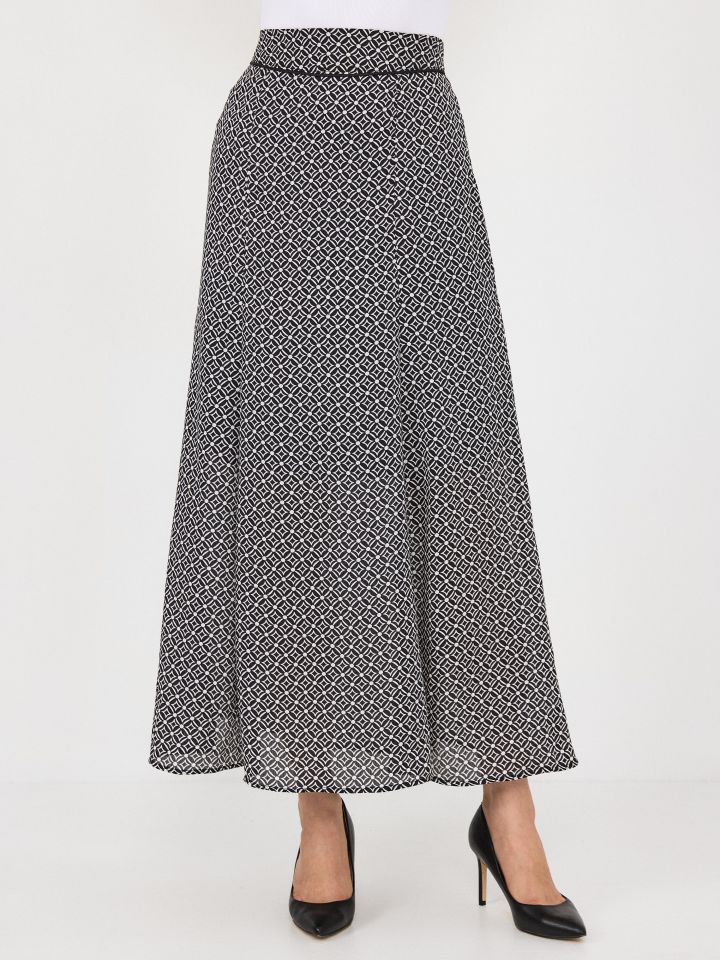 חצאית דפוס גומי בגב בצבע שחור/לבן