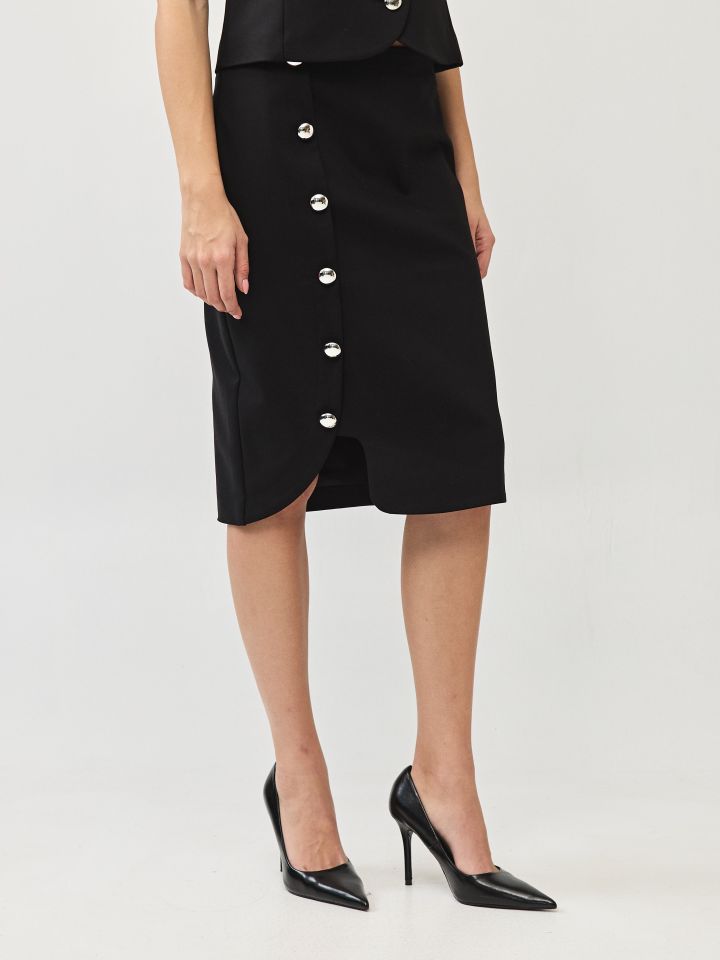 חצאית כפתורי צד LINOR בצבע שחור