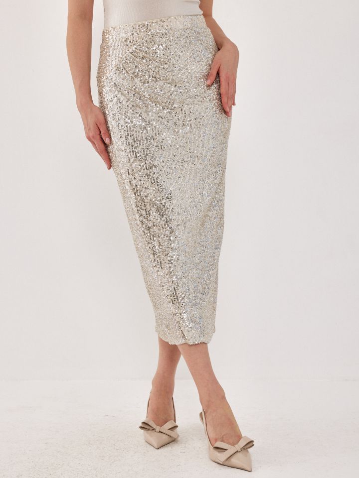 חצאית פייטים מעטפה בצבע בייז’